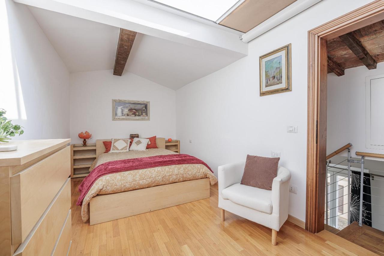 The Bookhouse Apartment Florence Luaran gambar